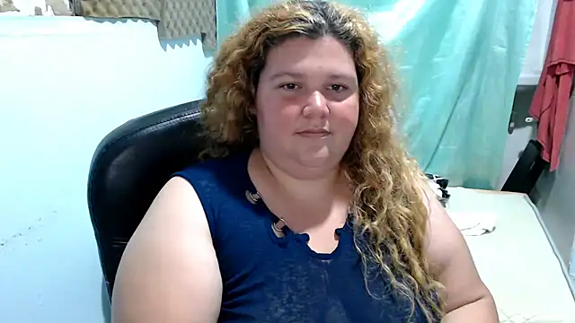 bbwsquirt élő XXX-chatje