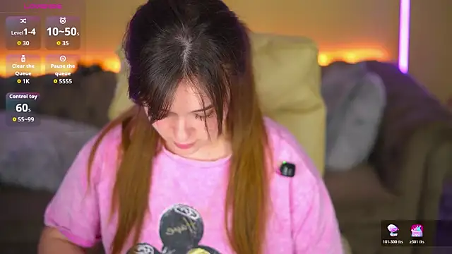 DonnaLusttのライブXXXチャット