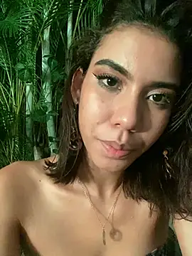 Онлайн чат XXX BellaHarpeer