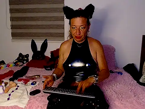 Gikitrans76 Chat XXX in diretta