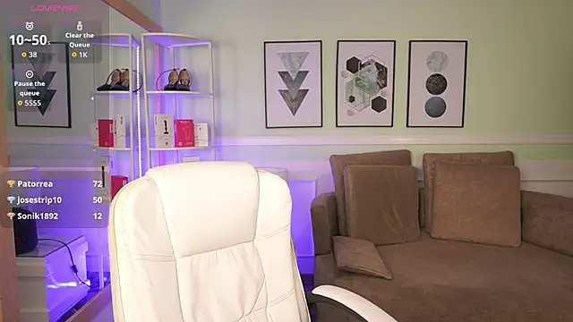 EmilyTurneer's Live XXX Chat