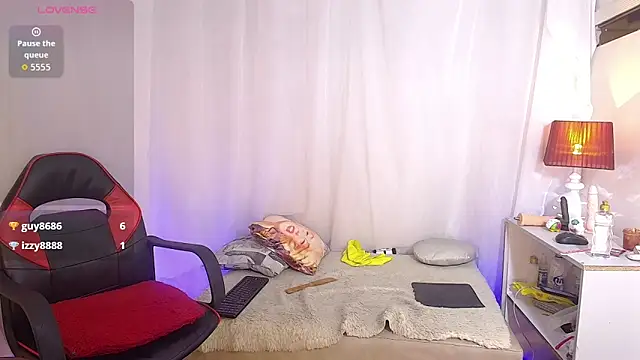 แชท XXX สดของ laurasofia45