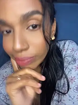 แชท XXX สดของ FlorSalvaje_