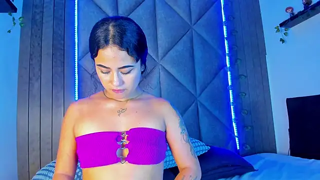 Czat XXX na żywo – MatildaTaylor__