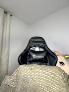 Miaa_love6969's Live XXX Chat