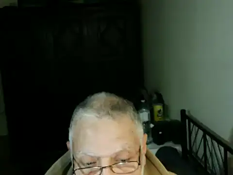 100Tauros Adlı Modelin Web Kamerası Şovu