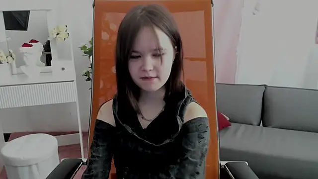 دردشة Elainebeness الجنسية المباشرة