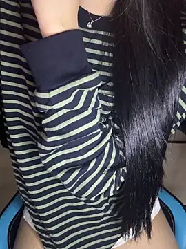 دردشة Yiyina_17 الجنسية المباشرة