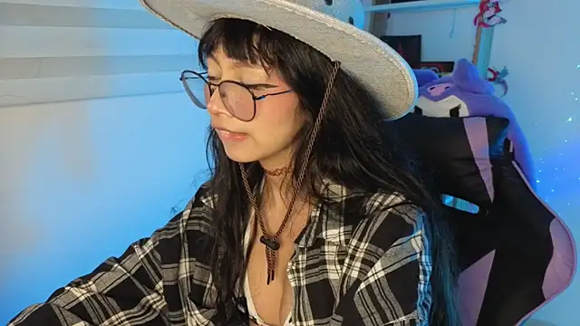 Yommi_Winx Chat XXX in diretta