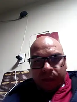 XXX chat uživo modela Camilo-31RI