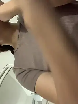 La-Gatiita-trans: вебкам-шоу