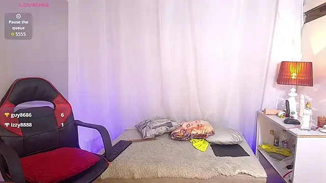 แชท XXX สดของ laurasofia45