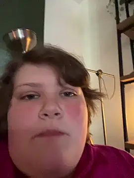 plushietoy's Webcam Show