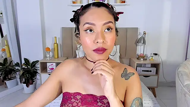 Zoe_Gruber 라이브 XXX 채팅