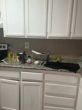 YeahhhitsBreezy Chat XXX in diretta