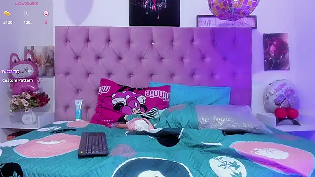 دردشة Natasha_wishx الجنسية المباشرة