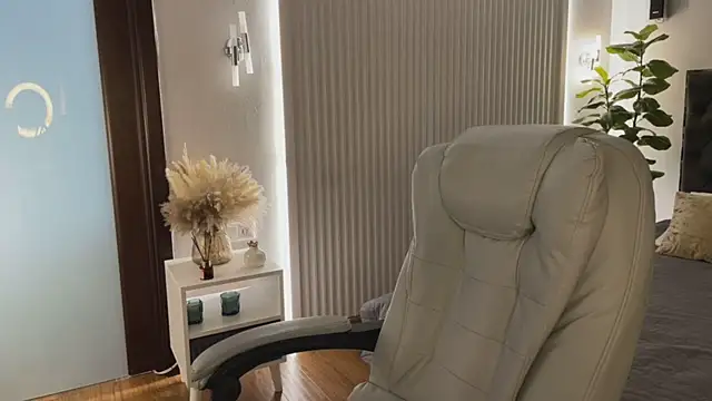 OhMyEmman Webbikameraesitys