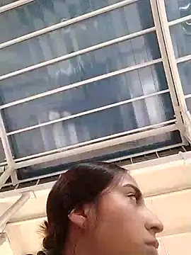 Sexy_sara_outdoorss Webcam Show