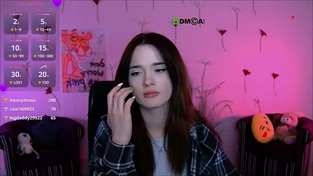 liana_kisses Chat XXX live