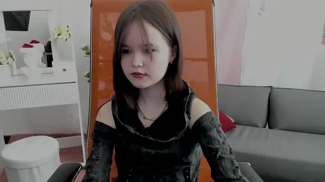 Elainebeness Chat XXX live