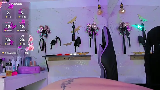 Natasha-Adams Live XXX Chat