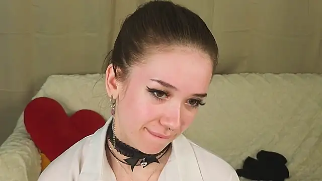 Онлайн чат XXX tinyanie