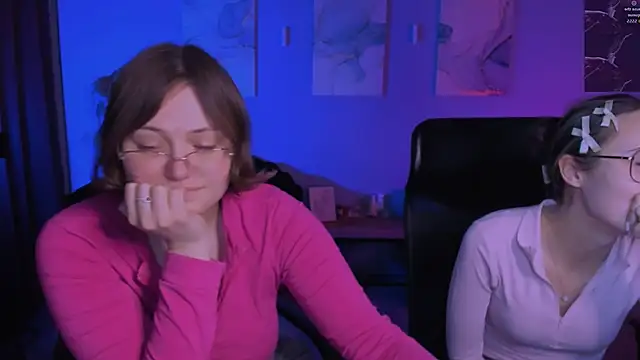 Show modela nikole_kitt na web-kameri