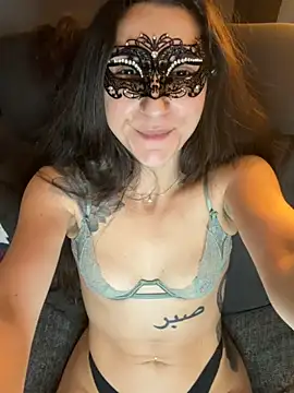 SwissHotLeo – Naživo XXX chat