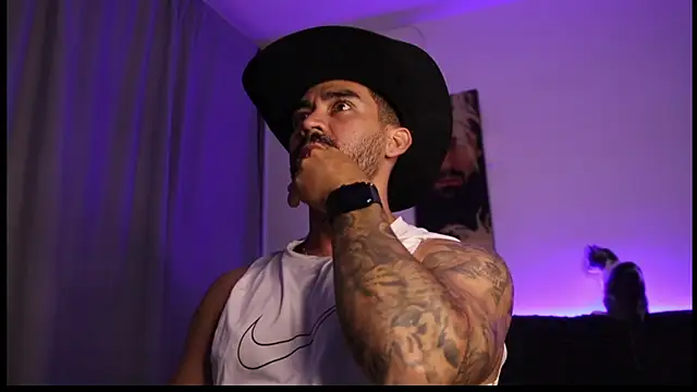 Chat +18 de miike_smit ao vivo