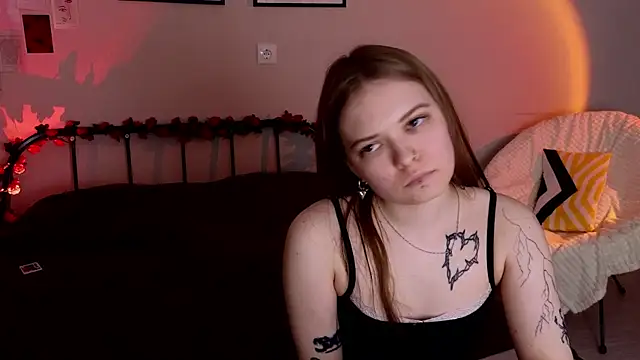 Živý XXX chat doll_lol_