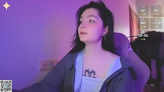 Luna_Moon13 – webcam-show