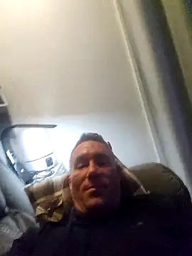 Pokazy przed kamerką – Cutecamboy4you