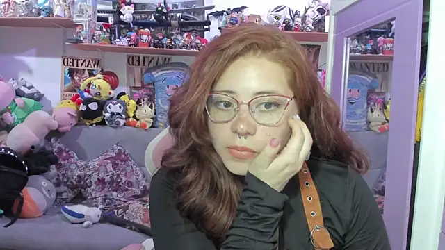 Онлайн чат XXX soficammy