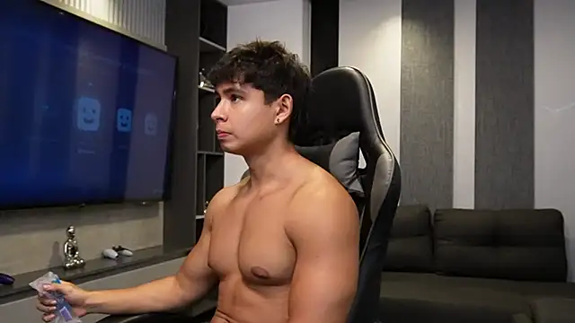 Bray_Kevin Chat XXX in diretta