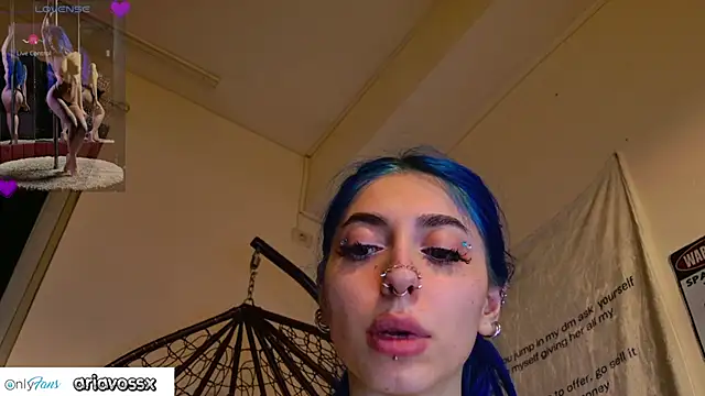 عرض كام AriaVoss