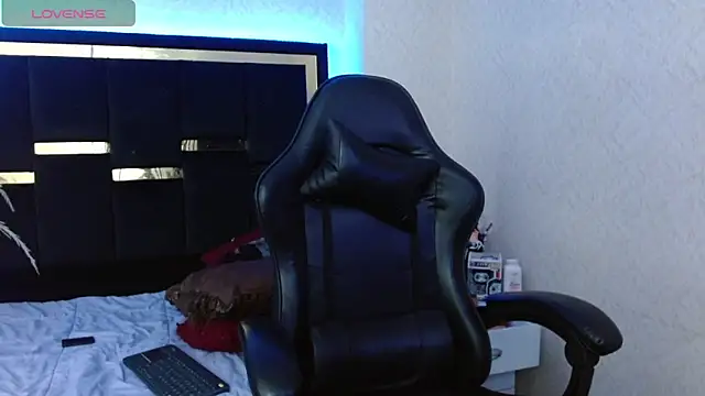 Chat +18 de Bunny_O ao vivo