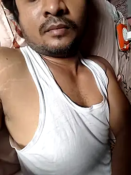 hemat_996 Chat XXX in diretta