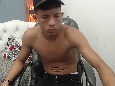 Alexander_villa_ Chat XXX in diretta