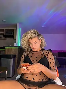 Georgiafox élő XXX-chatje