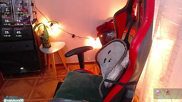 Chat +18 de natyk_m ao vivo