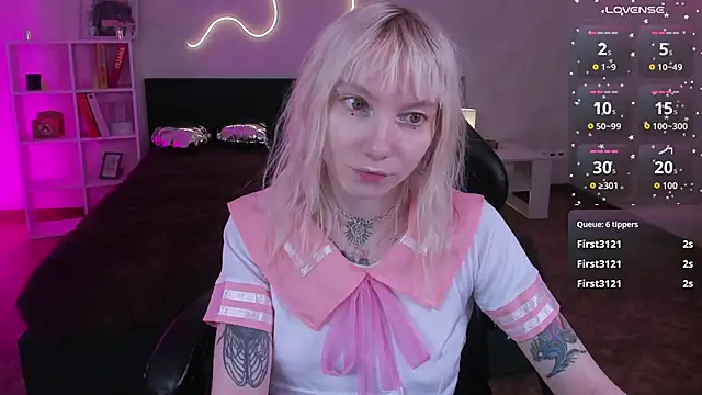 tattoo_art_baby Chat XXX live