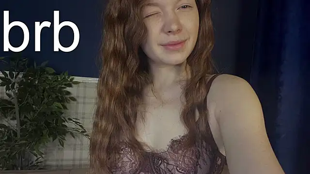 Nika_Jonson élő XXX-chatje