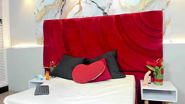 Samantha_Dessire ওয়েবক্যাম শো