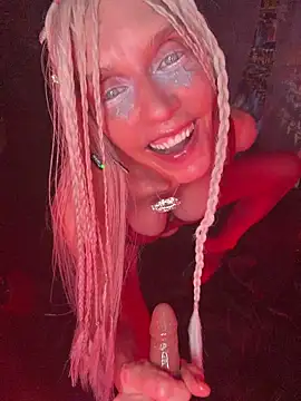 1NikiVegasのライブXXXチャット