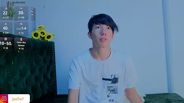 Chat XXX en directo de Levii_Ackermann