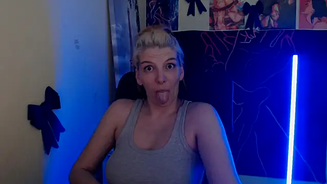 XXX chat uživo modela VanessaRey_