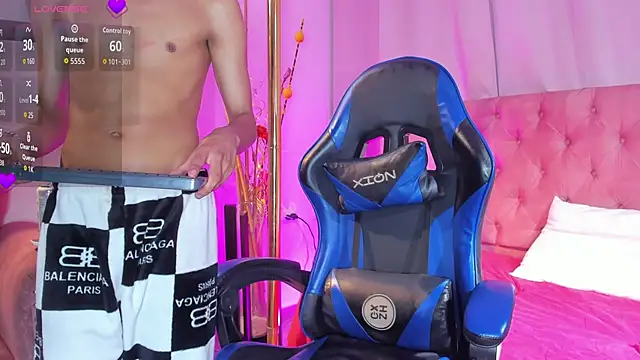 _taylor_black Pertunjukan Webcam