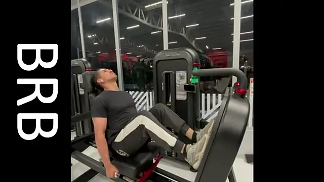 Chat XXX en directo de Tom_blunt96