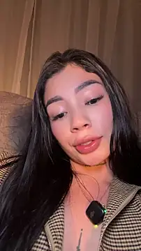 Roxanne_08 Adlı Modelin Canlı XXX Sohbeti