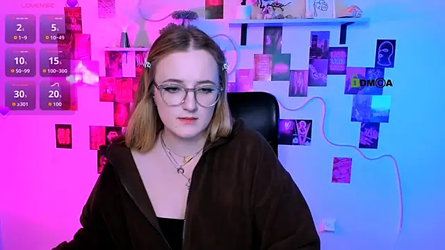 دردشة luna_berryy الجنسية المباشرة